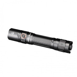 Fenix PD35 V3.0 – taktyczna latarka 1700 lm, USB, IP68